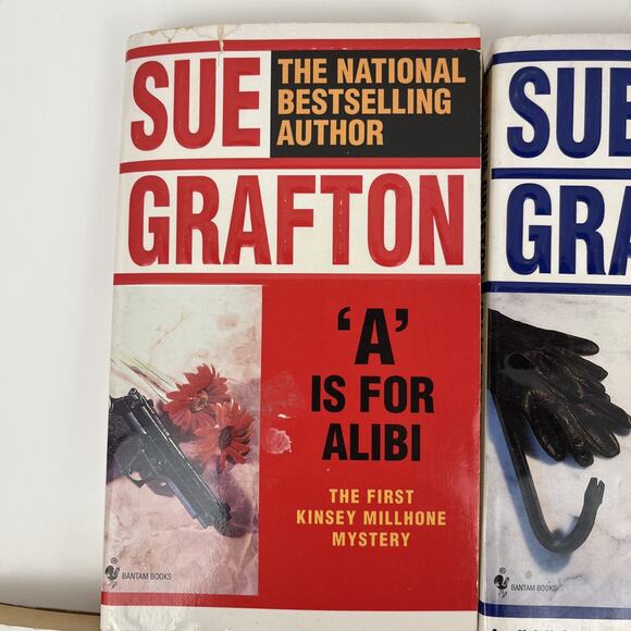 Sue Grafton Paperback Books Alphabet Mystery Kinsey Millhone A-D K Lot of 5 - Picture 2 of 11